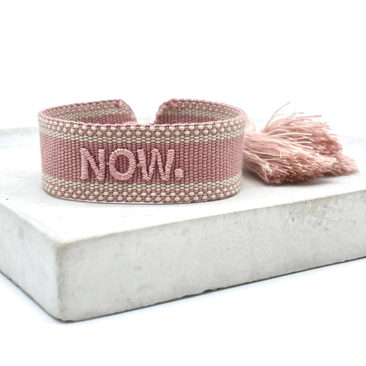 Statement Armband - NOW.