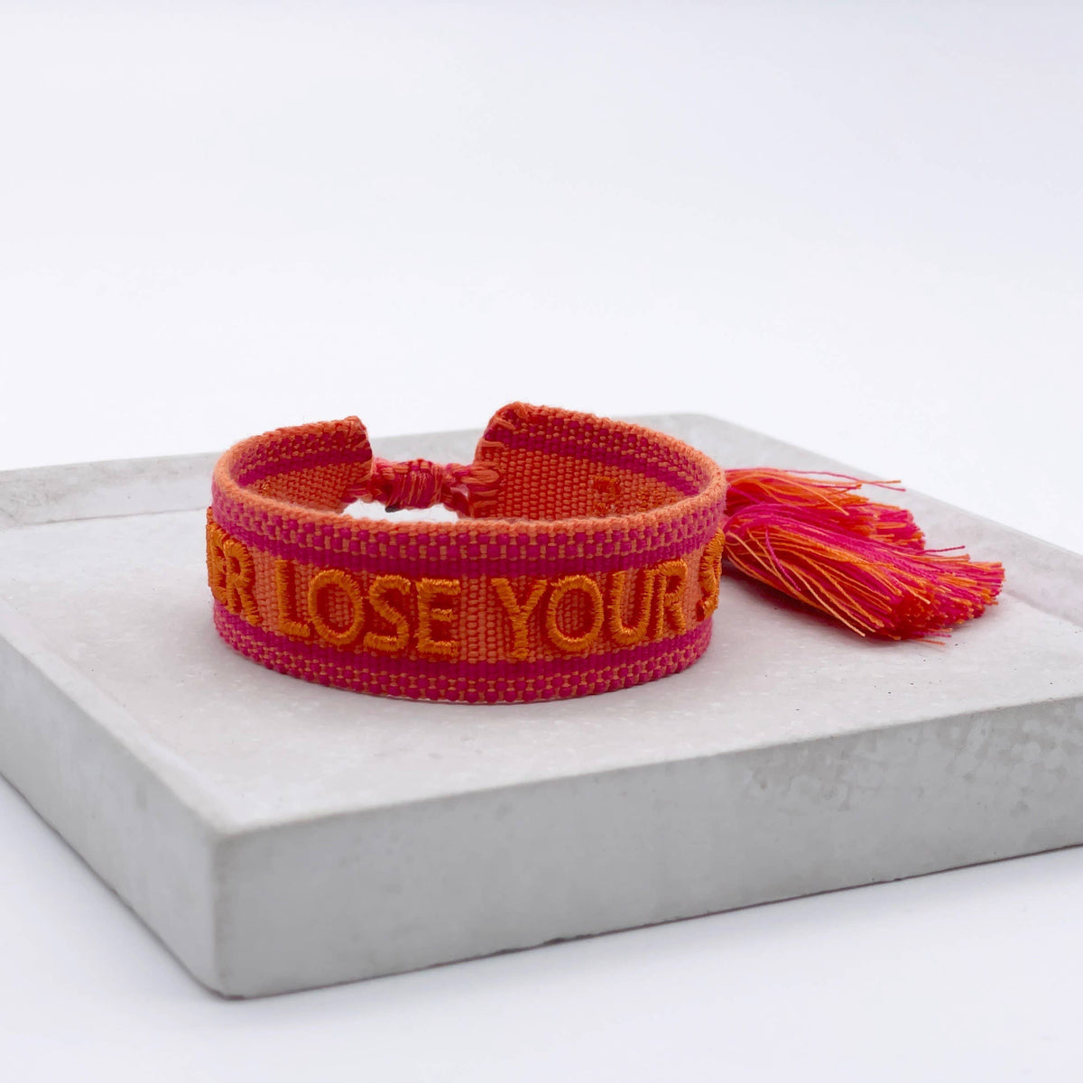 NEVER LOSE YOUR SPARKLE statement bracelet woven, embroidered
