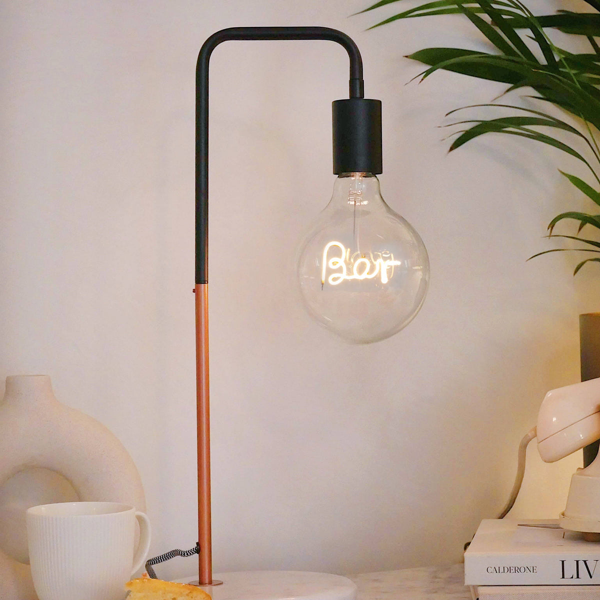 LED-Textglühlampen im Screw Up-Stil