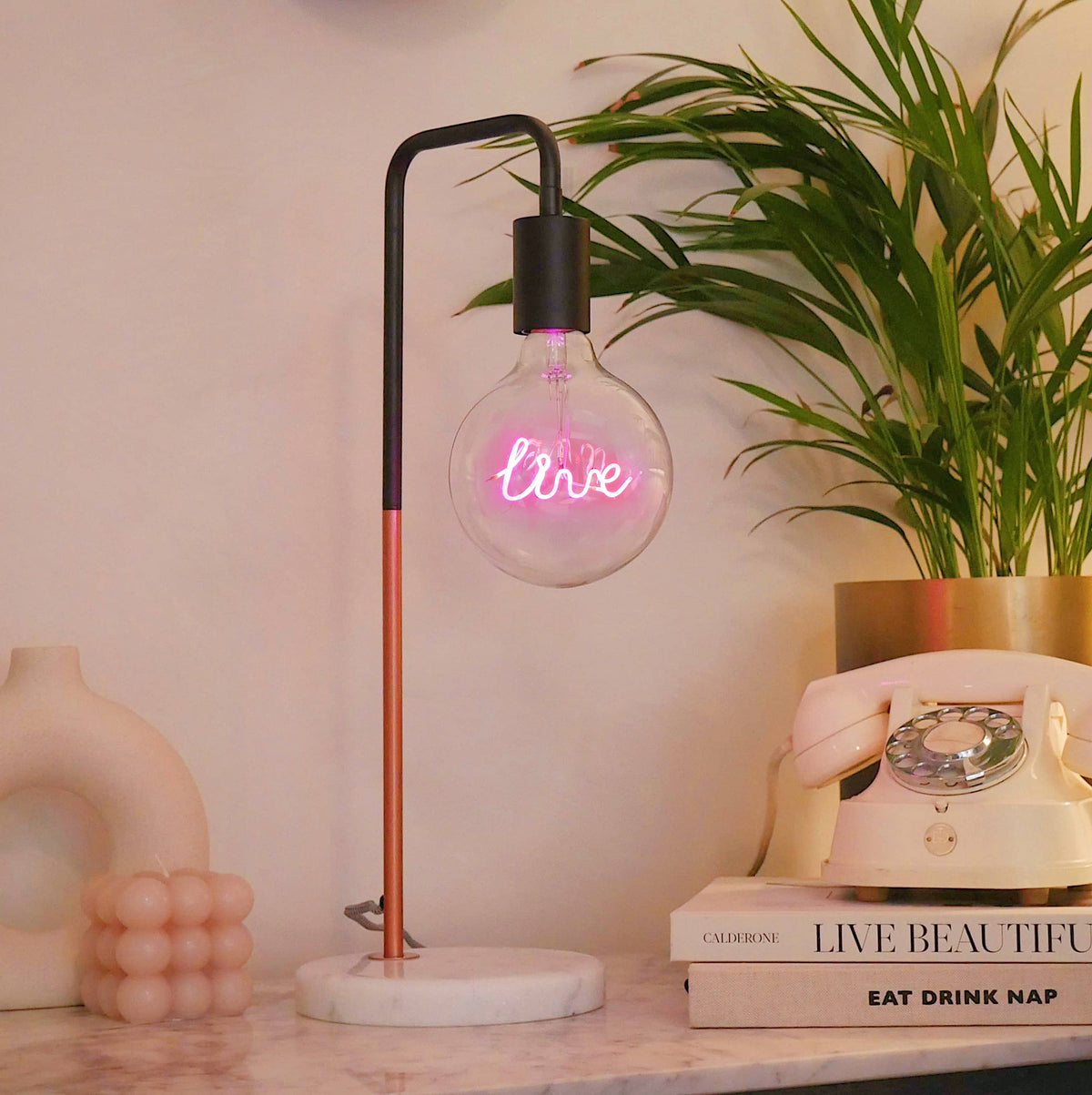 LED-Textglühlampen im Screw Up-Stil