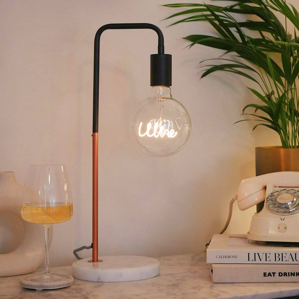 LED-Textglühlampen im Screw Up-Stil